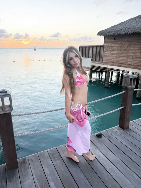 Piper Rockelle tropical resort