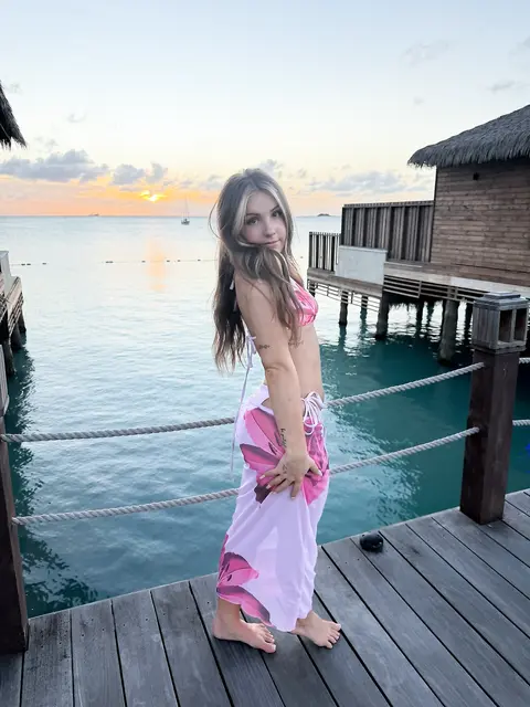 Piper Rockelle tropical resort