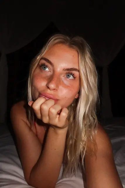 LiaEngel Hot Poses