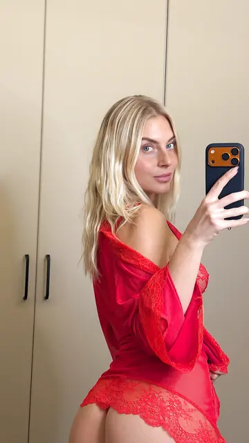 LiaEngel Hot Poses