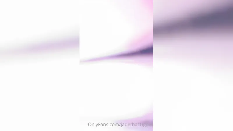 That 1 IG Girl Pleasing Boyfriend From His Chair