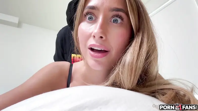 Lillian Phillips Gets Destroyed By a Monster Of Cock