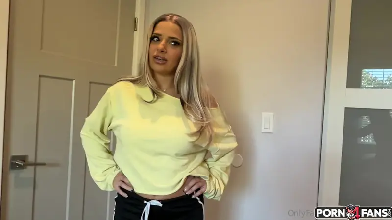 Vanessa Marie Fucks Pervy Step Bro To Keep His Silence