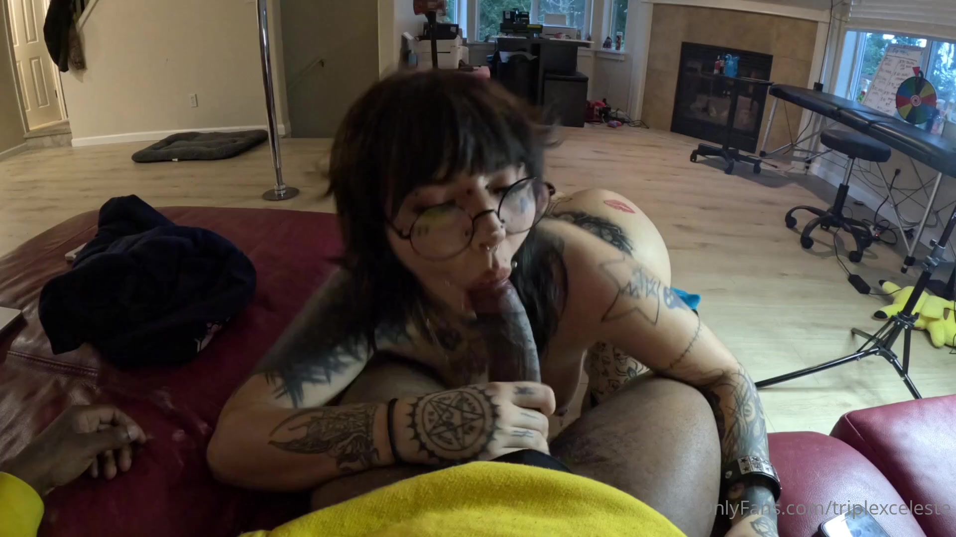 Triplex celeste blowjob