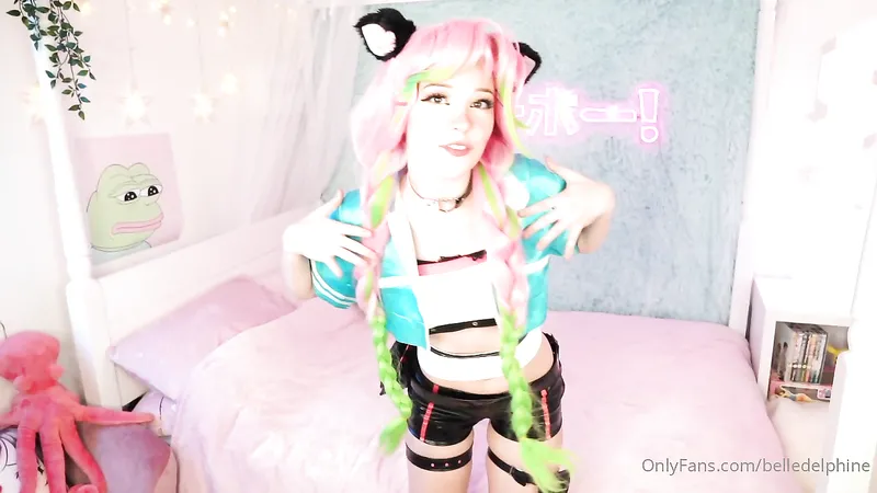 Belle Delphine Music Video Ft. Pixiecat