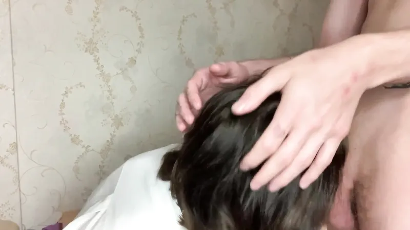 Short Haired Schoolgirl Yoursmalldoll Blowjob Video With Powerful Cumshot