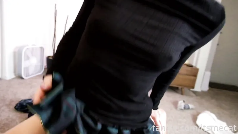 College Girl itsmecat Banged Hard On The Couch Video Leaked