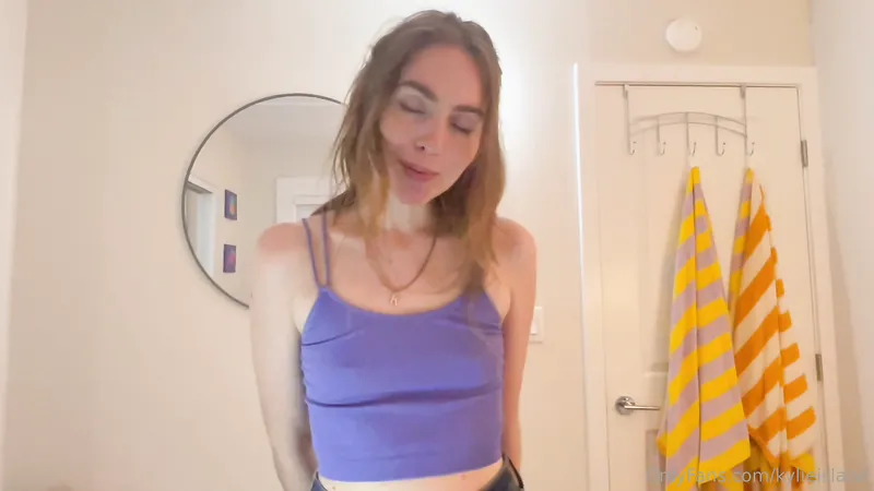 Step Sis Kylie Island Wants To Use My Cock