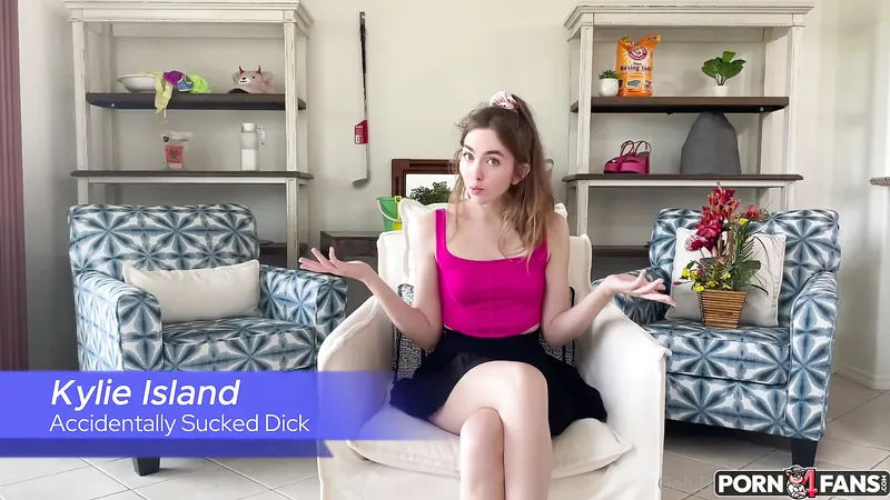 Kylie Island Fucks Stranger To Make EX Jealous