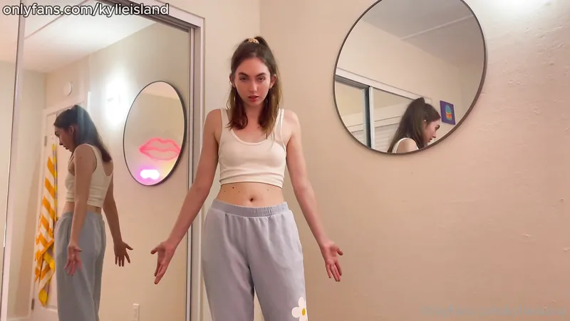 Kylie Island Sloppy Blowjob With Dirty Talk Video Leaked - Part 1