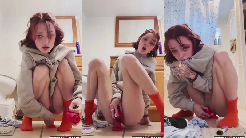 Shrooms_Q Riding Her Dildo In The Bathroom Porn Video Leaked