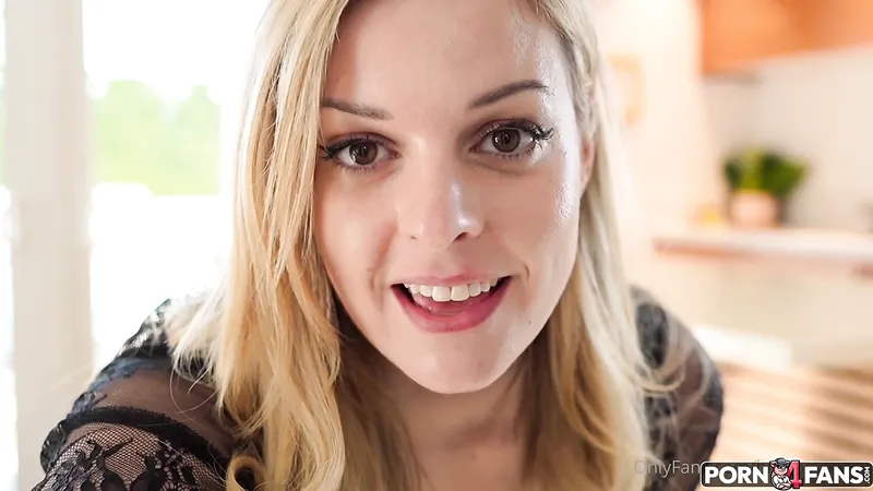 Hot Wife Bri Blossom Banged In The Living Room