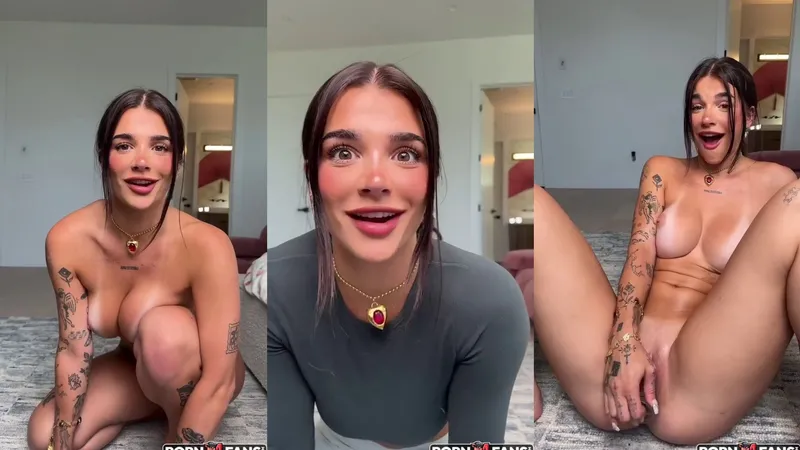 Arikytsya Fucks Her Pussy On The Living Room Carpet